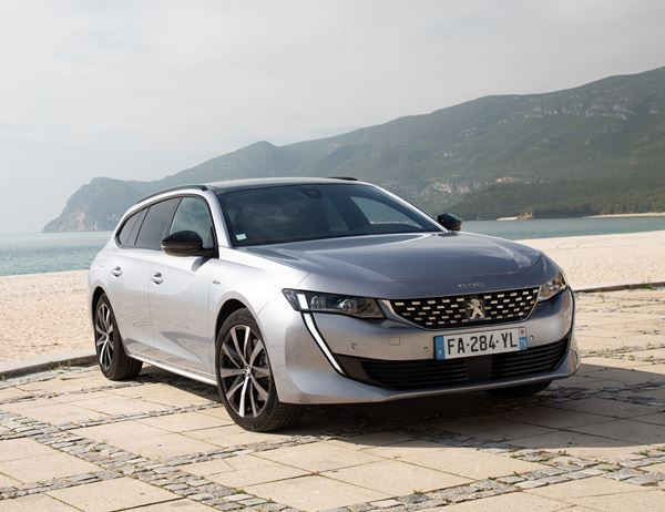 Peugeot 508 SW : un break de taille intermédiaire à la silhouette basse