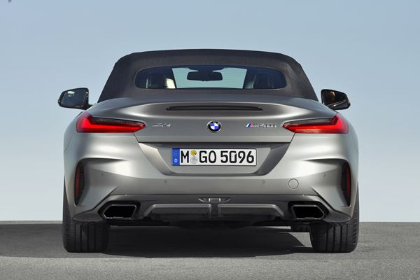 Le roadster BMW Z4 réinterprète les codes du roadster traditionnel