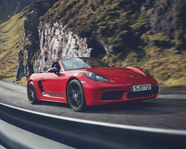 La Porsche 718 Boxster T offre une expérience de conduite intense