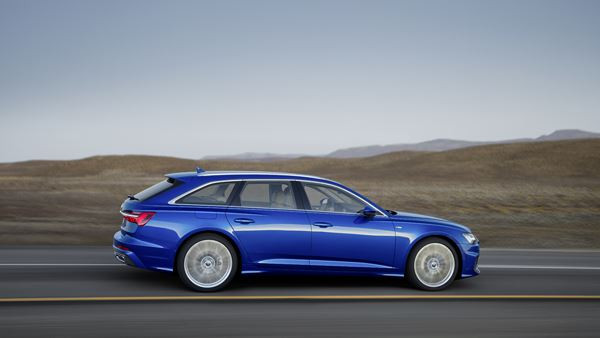 L'Audi A6 Avant embarque un large éventail de fonctions d’aide à la conduite