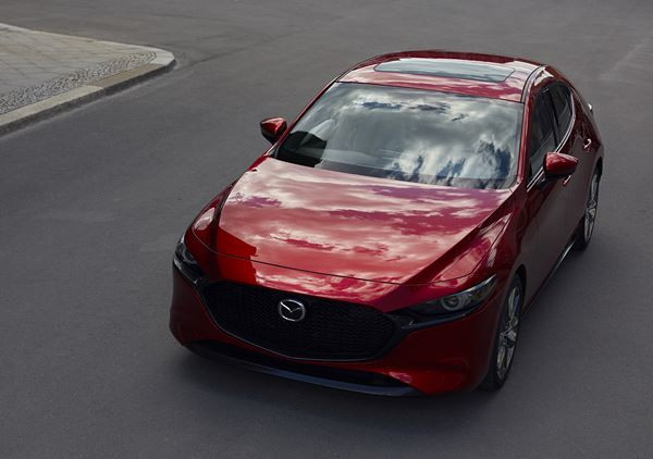La Mazda 3 cinq portes se projette vers le premium