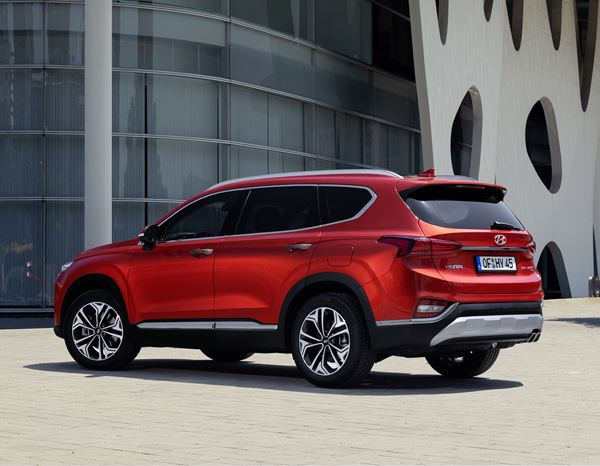 Hyundai Santa Fe: un grand SUV doté de technologies de sécurité avancées