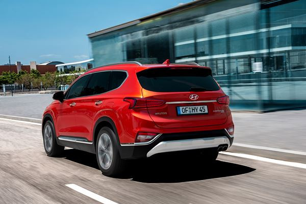 Hyundai Santa Fe: un grand SUV doté de technologies de sécurité avancées