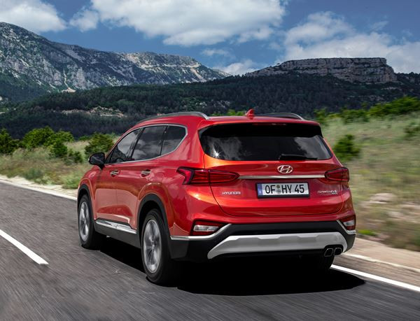 Hyundai Santa Fe: un grand SUV doté de technologies de sécurité avancées
