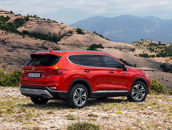 Hyundai Santa Fe: un grand SUV doté de technologies de sécurité avancées