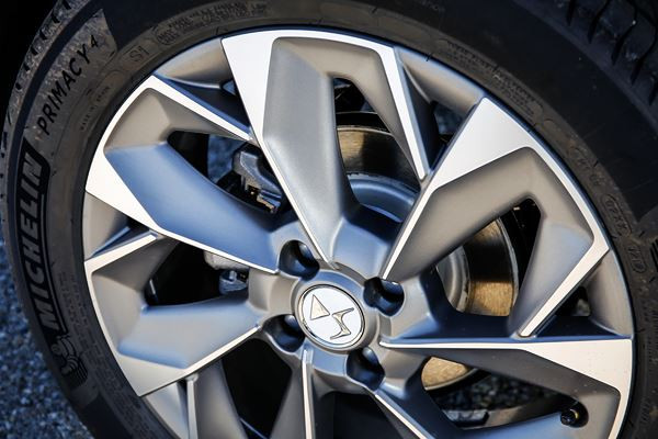 La DS 3 Crossback E-Tense électrique revendique une autonomie de 320 km WLTP