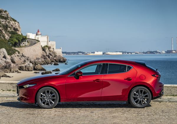 La Mazda 3 monte en gamme