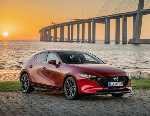 La Mazda 3 monte en gamme