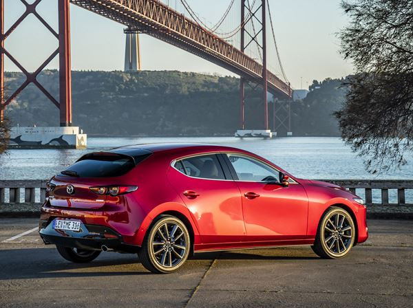 La Mazda 3 monte en gamme
