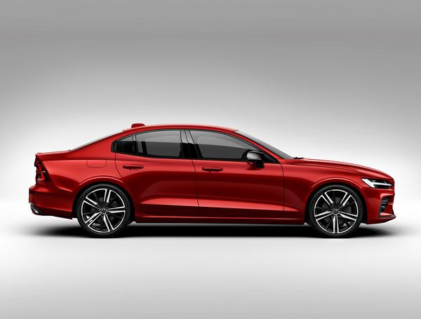 Volvo S60 : une berline premium de taille intermédiaire hybride