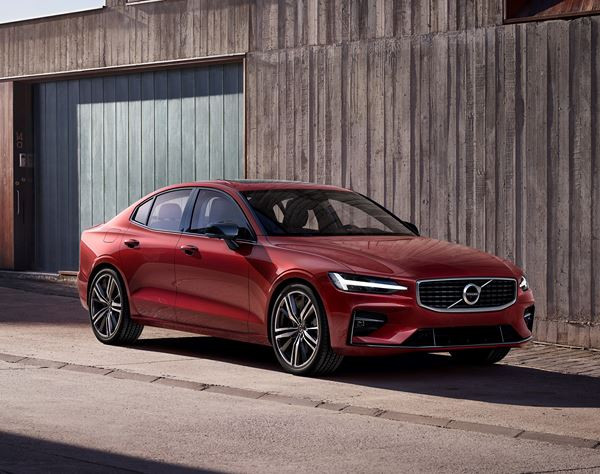 Volvo S60 : une berline premium de taille intermédiaire hybride