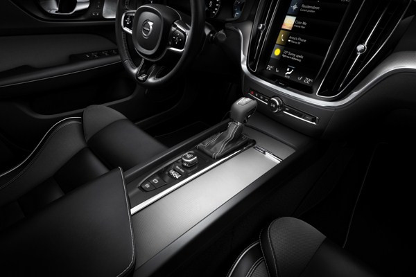 Volvo S60 : une berline premium de taille intermédiaire hybride