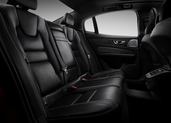 Volvo S60 : une berline premium de taille intermédiaire hybride