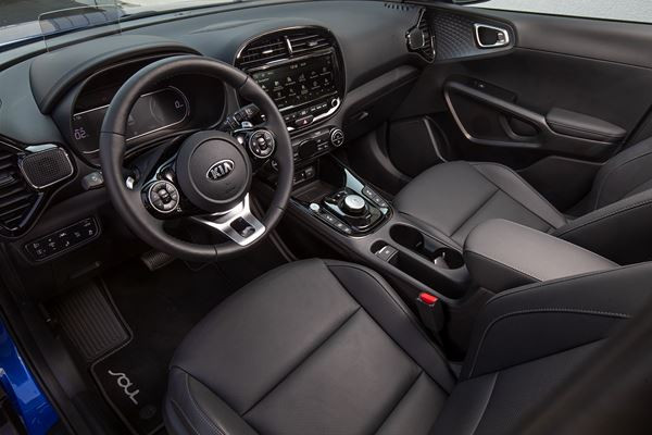 Kia e-Soul : un crossover urbain électrique doté d’une autonomie de 452 km