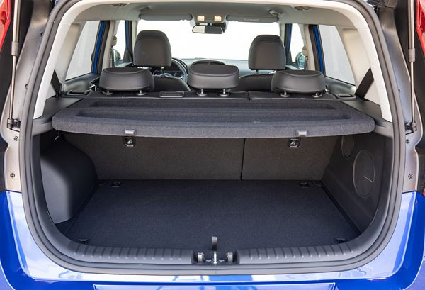 Kia e-Soul : un crossover urbain électrique doté d’une autonomie de 452 km