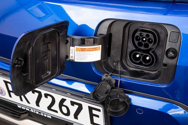 Kia e-Soul : un crossover urbain électrique doté d’une autonomie de 452 km