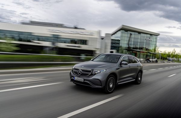 Le SUV crossover Mercedes EQC incarne une nouvelle ère de la mobilité Mercedes