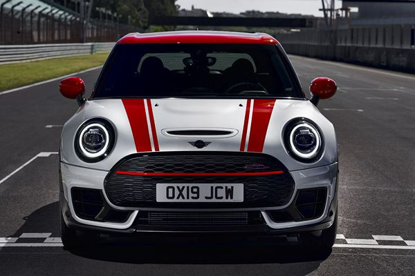 Le MINI John Cooper Works Clubman embarque un quatre cylindres turbo de 306 ch