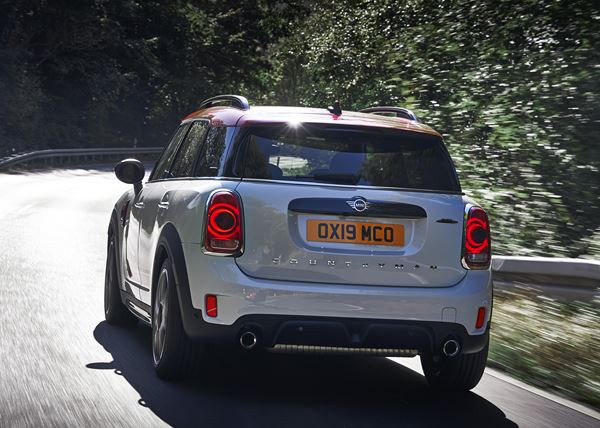 Le MINI John Cooper Works Countryman embarque un deux litres turbo de 306 ch