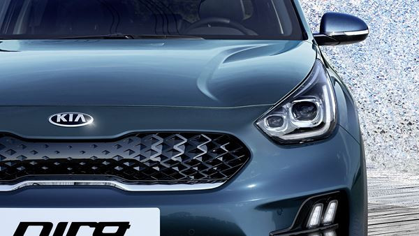 Le crossover Kia Niro hybride au design extérieur repensé arrive