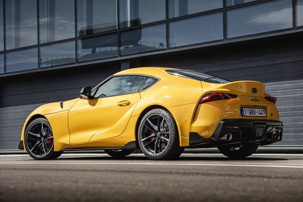 Toyota GR Supra: un coupé sportif biplace propulsé par un six cylindres de 340 ch