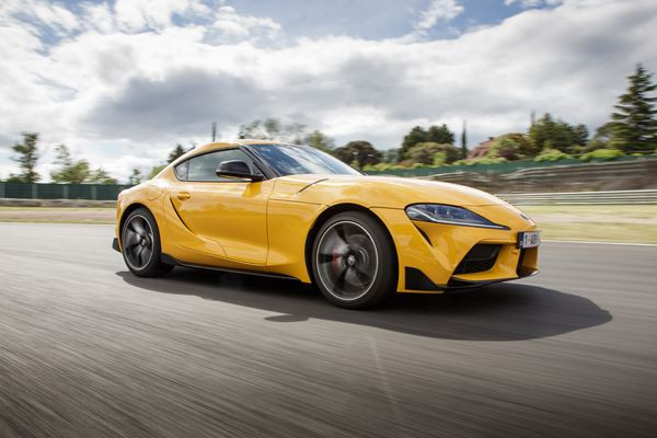Toyota GR Supra: un coupé sportif biplace propulsé par un six cylindres de 340 ch