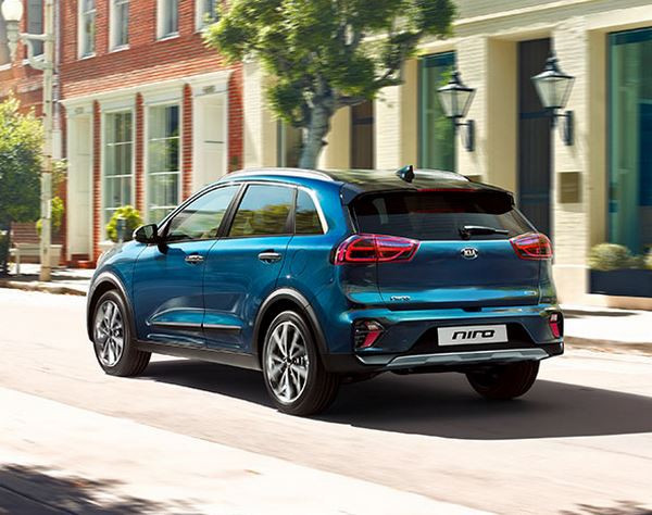 Le Kia Niro hybride restylé affiche un design extérieur repensé