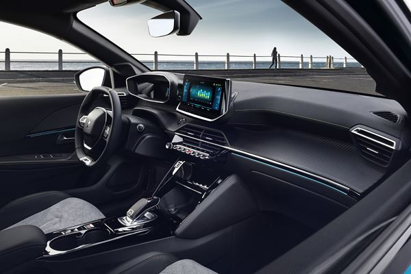 Peugeot 208: une citadine au style distinctif affuté