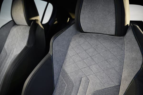 Peugeot 208: une citadine au style distinctif affuté