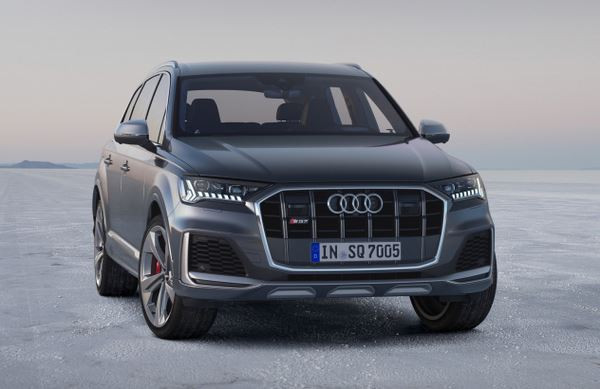 La surpuissante Audi SQ7 TDI délivre 435 ch et un couple de 900 Nm