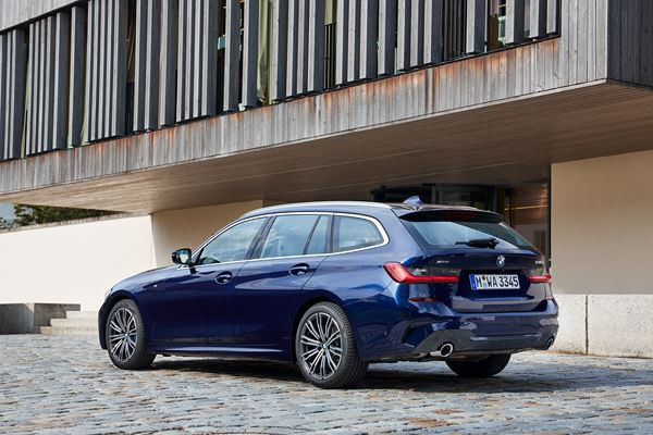 BMW Série 3 Touring: un break dynamique à l'allure athlétique