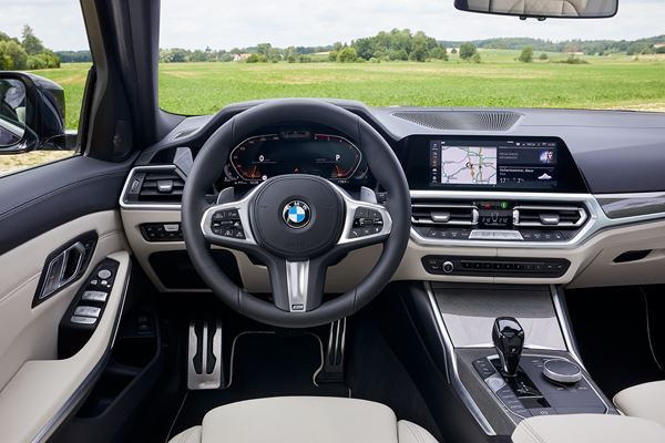 BMW Série 3 Touring: un break dynamique à l'allure athlétique