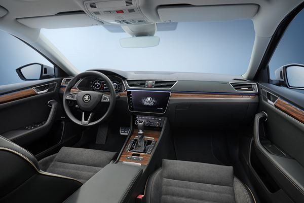 La Skoda Superb Scout off-road bénéficie d'une transmission intégrale