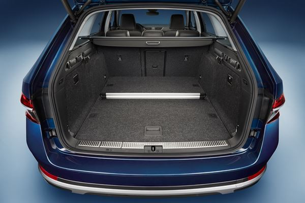 La Skoda Superb Scout off-road bénéficie d'une transmission intégrale
