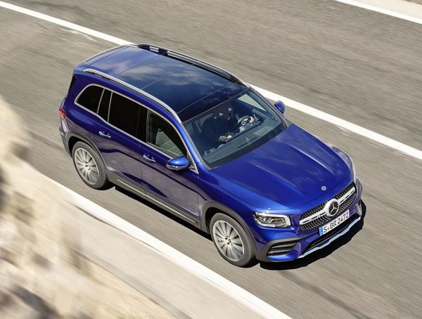 Le SUV de taille moyenne Mercedes GLB peut accueillir sept personnes