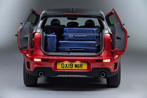 Le Mini Clubman restylé affiche un style unique dans le segment des compactes