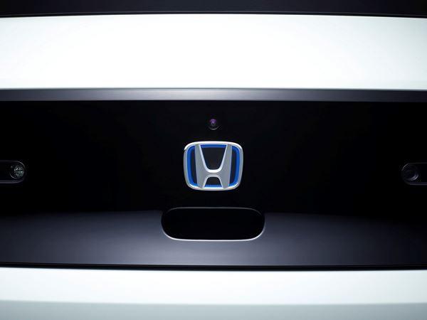 La Honda e électrique à roues arrière motrices en approche