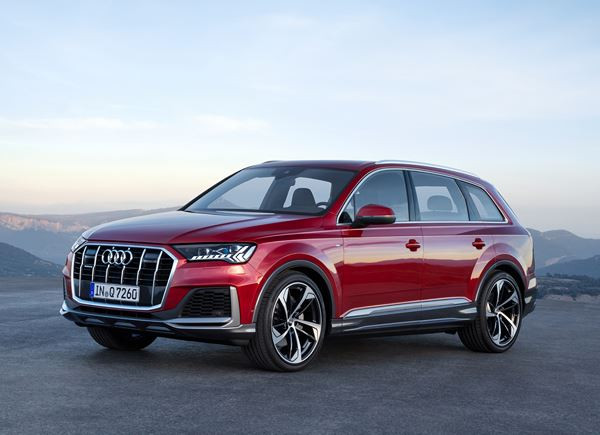 Le grand SUV Audi Q7 revisité affiche un style imposant