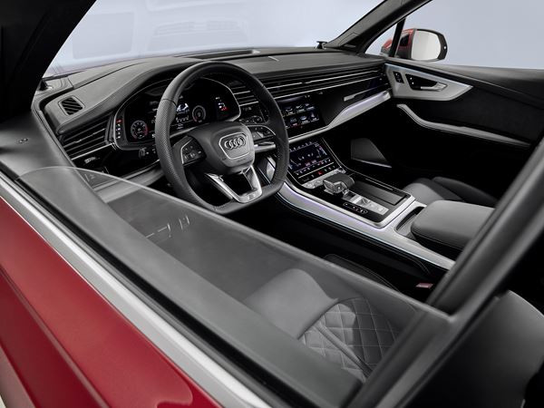 Le grand SUV Audi Q7 revisité affiche un style imposant