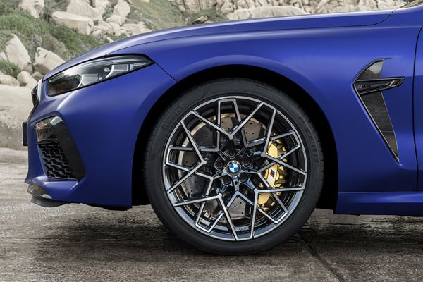 La BMW M8 Competition Coupé embarque un V8 M TwinPower Turbo de 625 ch