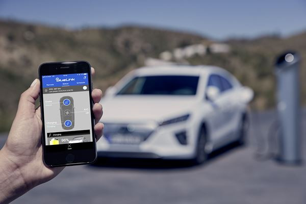 La Hyundai Ioniq electric restylée bénéficie d'une batterie de 38,3 kWh