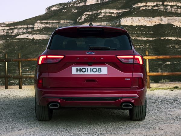 Le Ford Kuga hybride rechargeable délivre une puissance totale de 225 ch