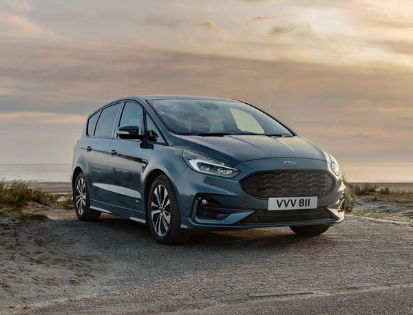 Le Ford S-Max s'offre une nouvelle face avant