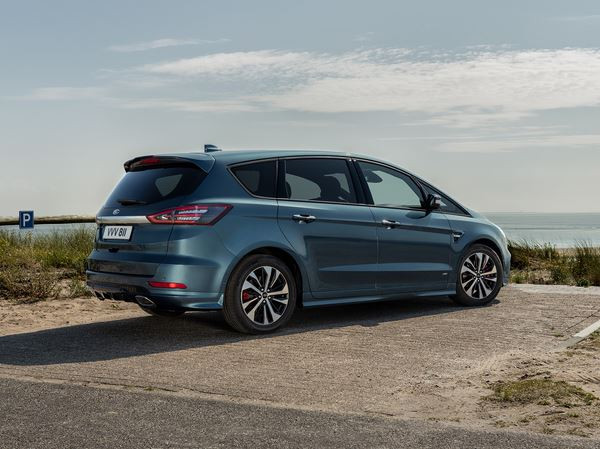 Le Ford S-Max s'offre une nouvelle face avant