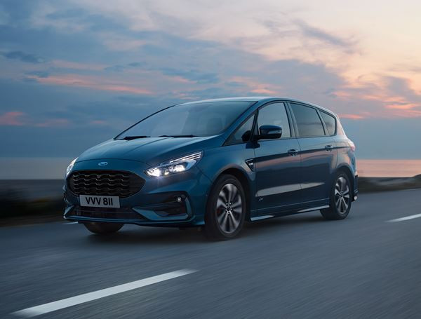 Le Ford S-Max s'offre une nouvelle face avant