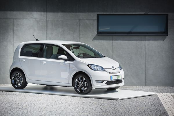 La mini-citadine Skoda Citigoe iV se décline en version électrique