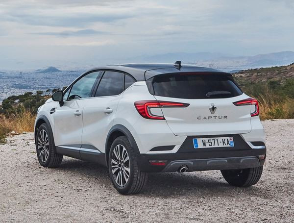 Le SUV Renault Captur adopte un ADN renforcé de SUV