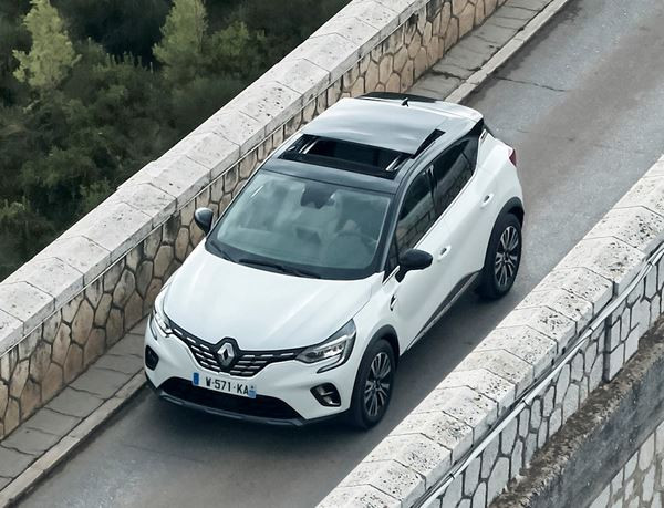 Le SUV Renault Captur adopte un ADN renforcé de SUV