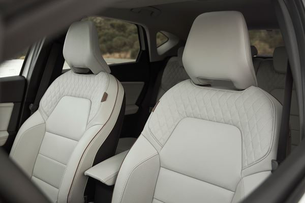 Le SUV Renault Captur adopte un ADN renforcé de SUV