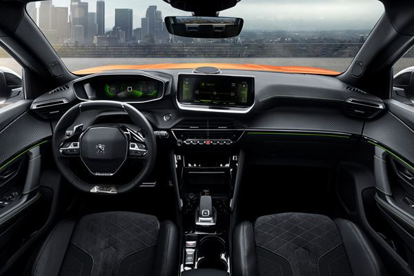 Le SUV Peugeot 2008 arbore un style puissant distinctif